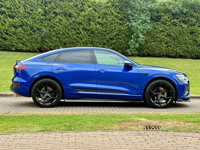 Audi Q8 e tron 250Kw 50 Quattro 95Kwh Sport Black #8
