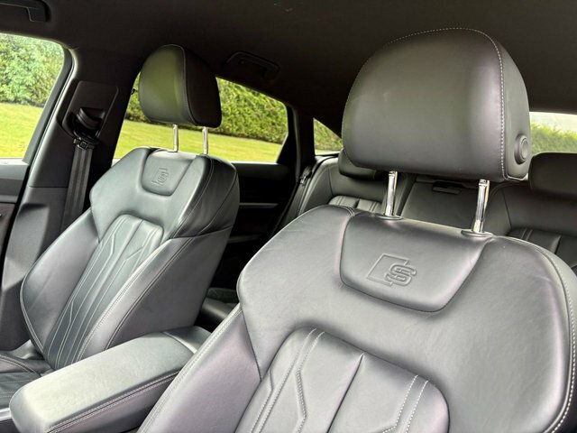 Audi Q8 e tron 250Kw 50 Quattro 95Kwh Sport Black #13