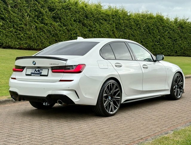 BMW 3 Series 2.0 320D Mht M White #3