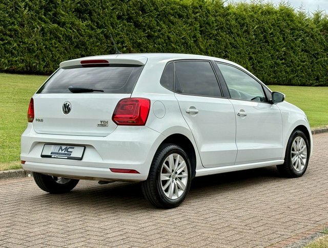 Volkswagen Polo 1.4 Tdi Bluemotion Tech White #3
