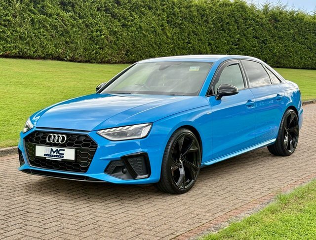 Audi A4 2.0 Tdi 30 Black KO69PGY Blue #2
