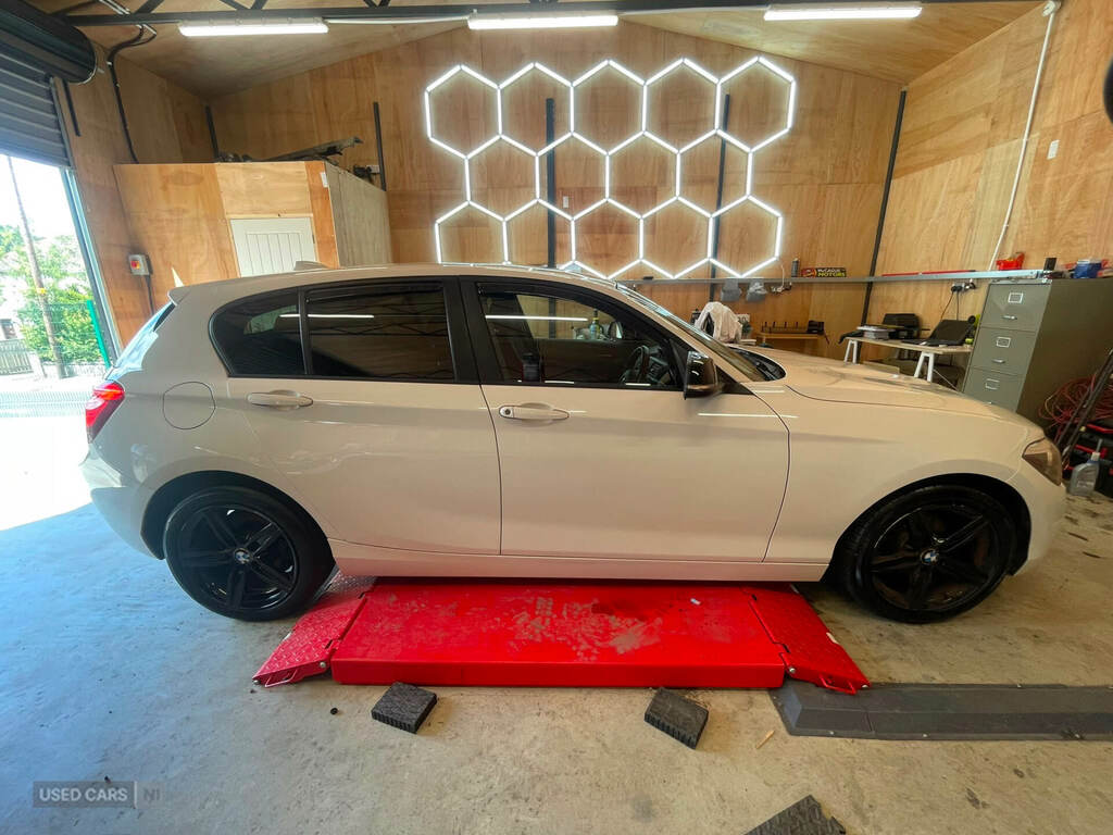 BMW 1 Series 118I M Sport White #8