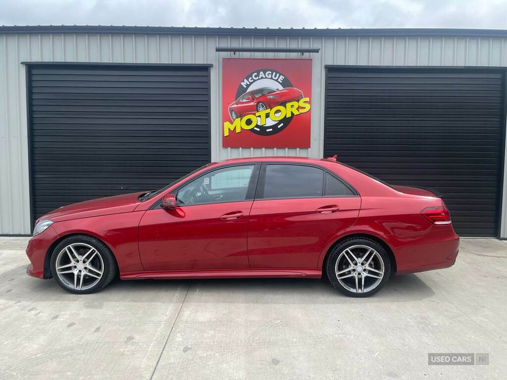 Mercedes-Benz E Class E250 Cdi Amg Sport 7G-tronic Red