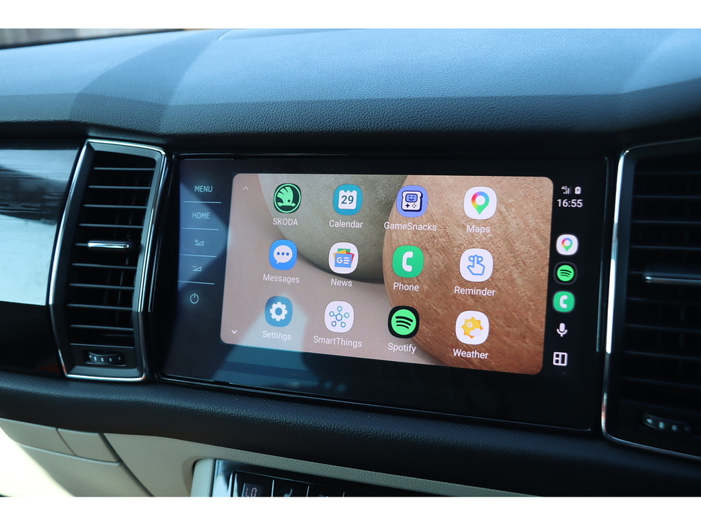 Skoda Kodiaq Tsi Act Edition KE67FGK Black #6