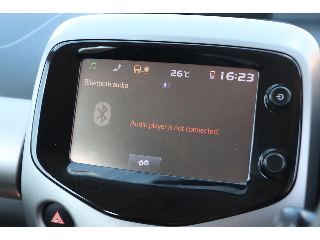Toyota Aygo Vvt-i X-play Silver #5