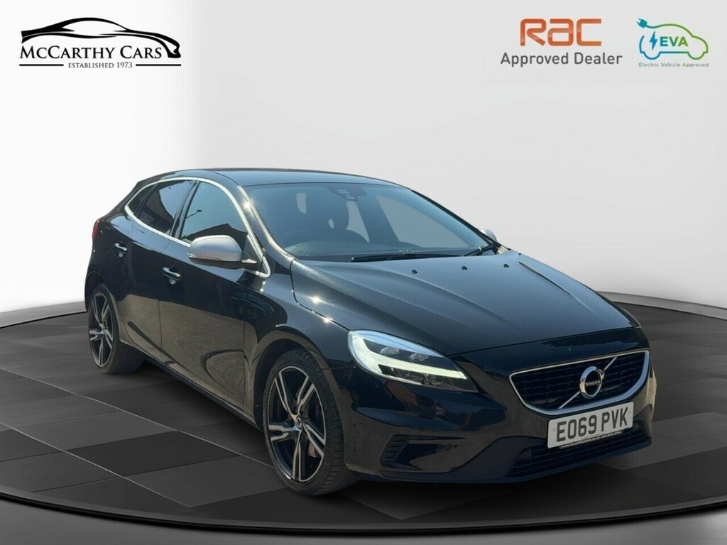 Volvo V40 D3 Inscription Panoramic Roof, Memory Seats, Black #12