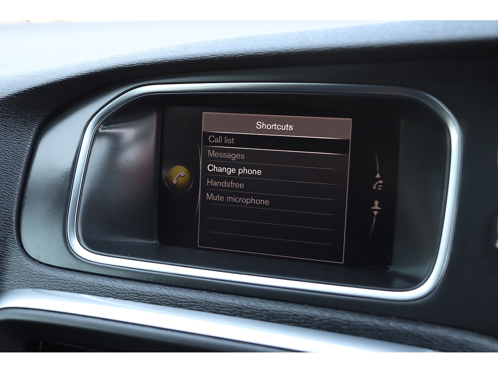Volvo V40 T3 R-design Edition Black #5