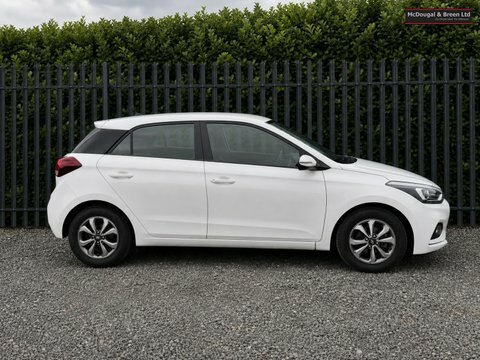 Hyundai I20 1.2 Se Launch EA68UYF White #6