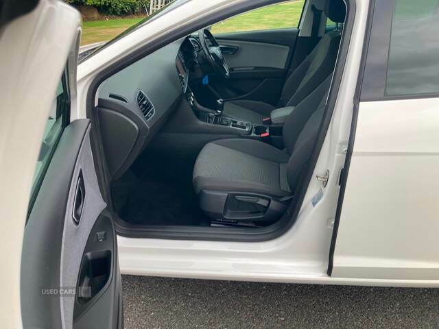 Seat Leon 1.6 Tdi Se Dynamic Ez KV20VDD White #6