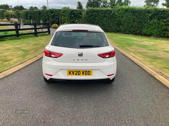 Seat Leon 1.6 Tdi Se Dynamic Ez KV20VDD White #5
