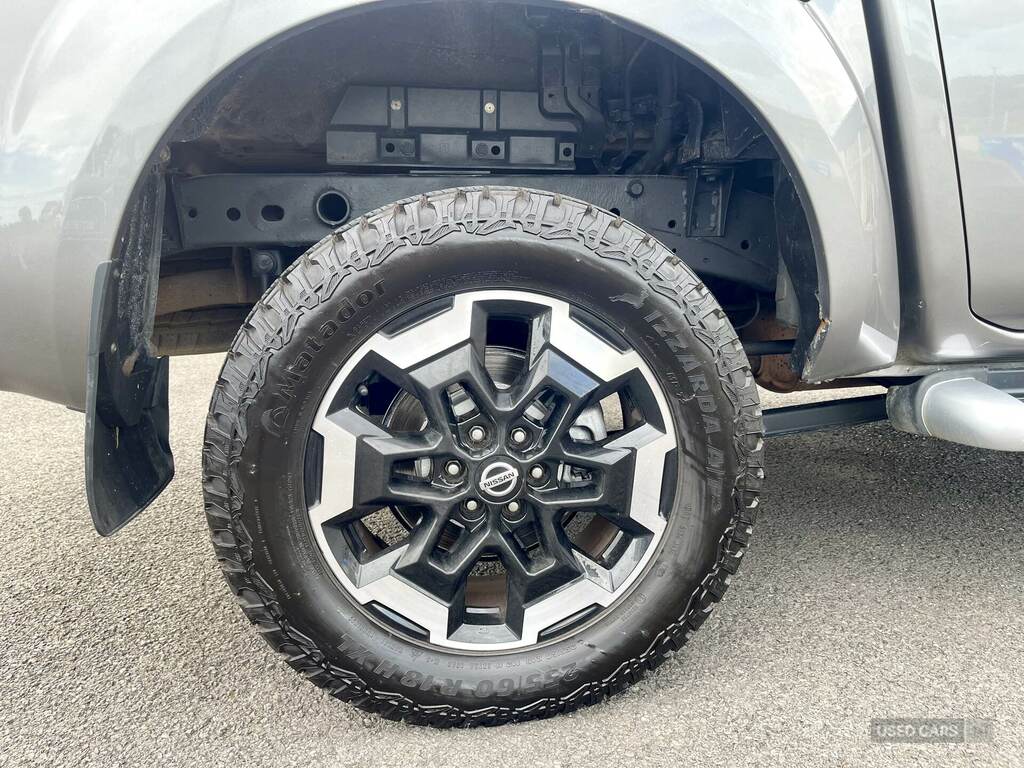 Nissan Navara Double Cab Pick Up Tekna 2.3Dci 190 Tt 4Wd Grey #4