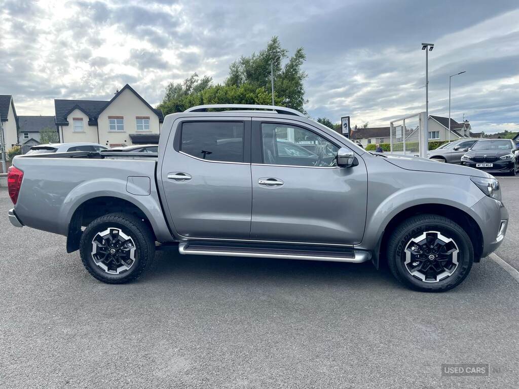 Nissan Navara Double Cab Pick Up Tekna 2.3Dci 190 Tt 4Wd Grey #2