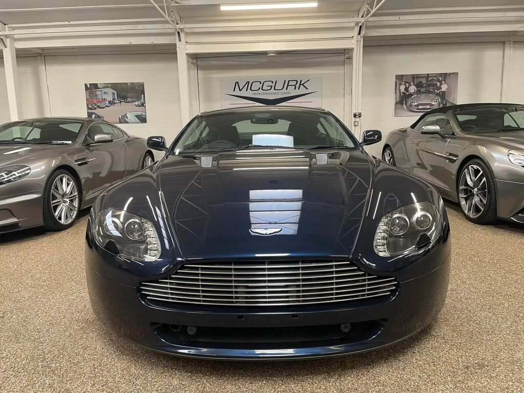 Aston Martin Vantage 4.7 Coupe #5