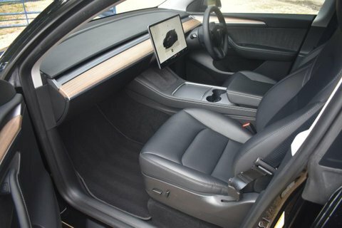 Tesla Model Y Dual Motor Performance MT72XZV Black #5