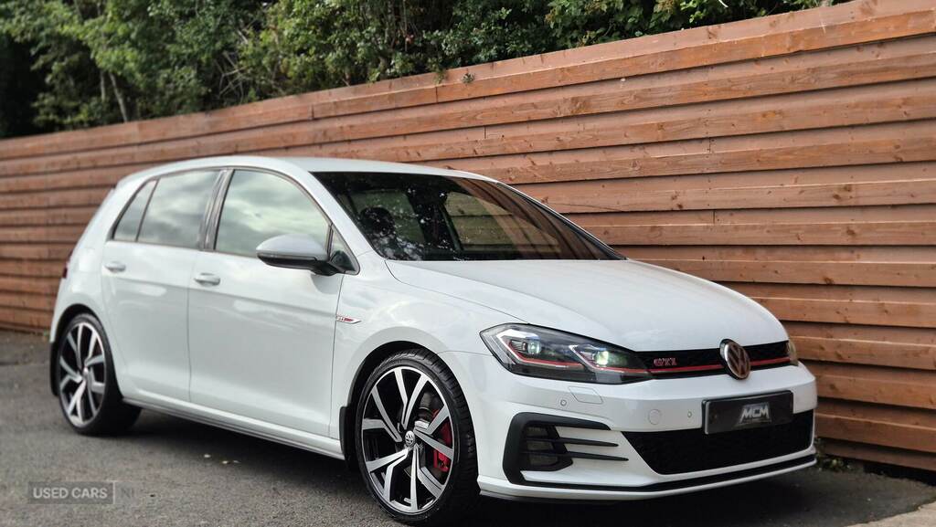 Volkswagen Golf 2.0 Tsi 245 Gti Performance White #3