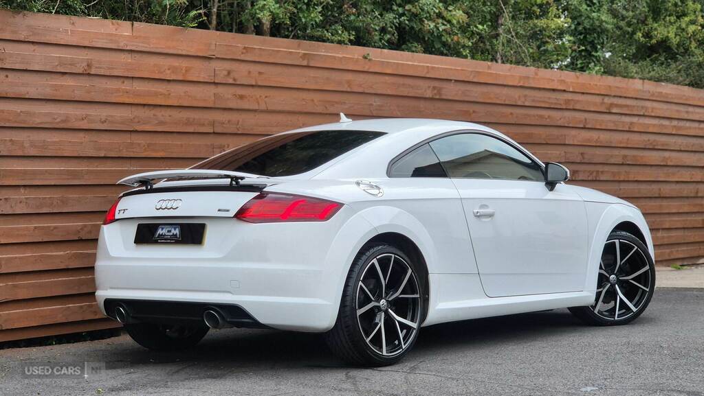 Audi TT 2.0 Tdi Ultra Sport ET15HPE White #3