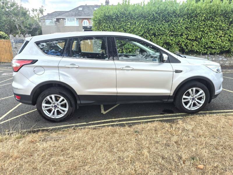 Ford Kuga 1.5 Ecoboost 120 Zetec 2Wd Silver #4