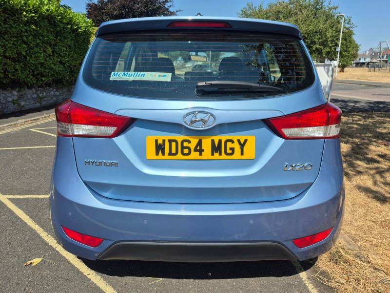 Hyundai Ix20 1.4 Blue Drive Se Hatchback Euro Red #8
