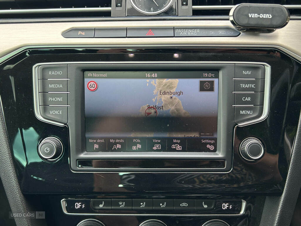 Volkswagen Passat 1.8 Tsi 180 Gt Panoramic Roof Silver #13
