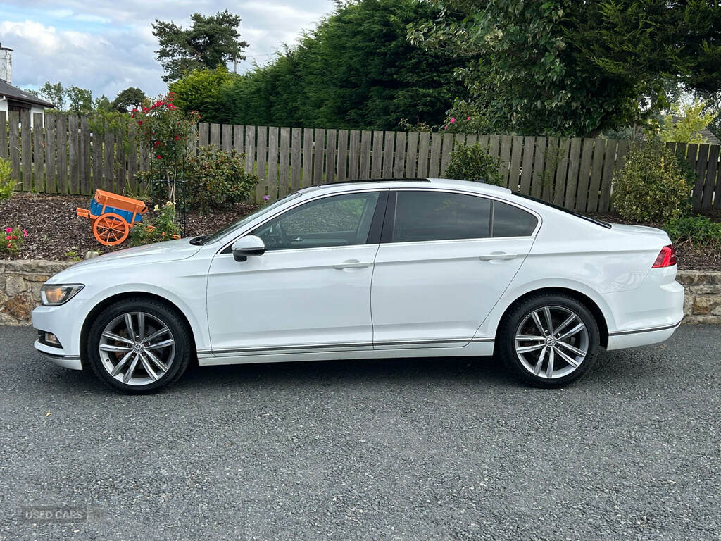 Volkswagen Passat 2.0 Tdi Gt Panoramic Roof White #6