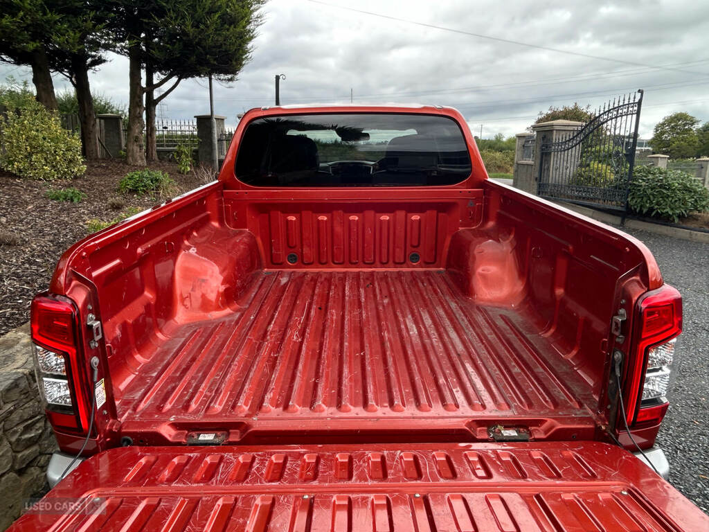 Mitsubishi L200 Double Cab Di-d 150 Barbarian 4Wd Orange #5