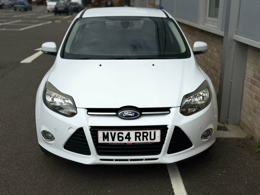 Ford Focus 1.6L Titanium Navigator MV64RRU White #6