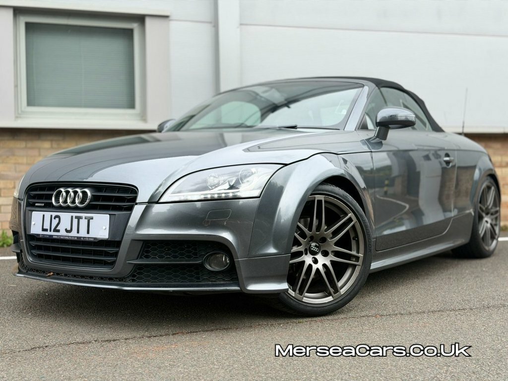 Audi TT 2L Black Edition Grey