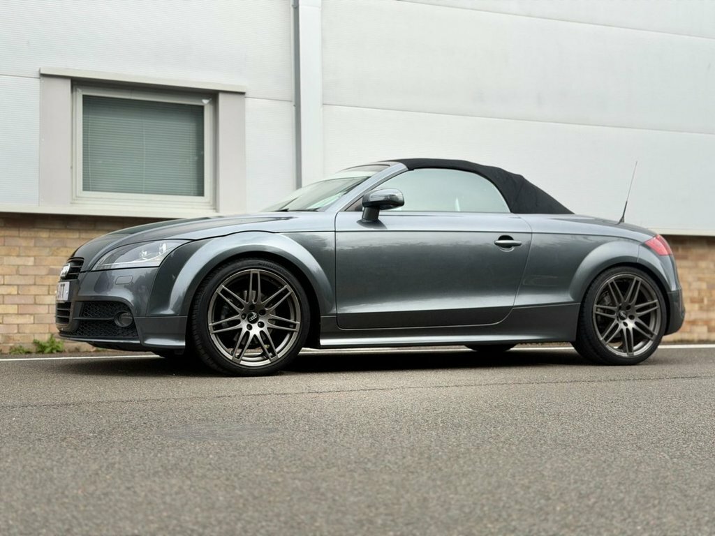 Audi TT 2L Black Edition L12JTT Grey #3