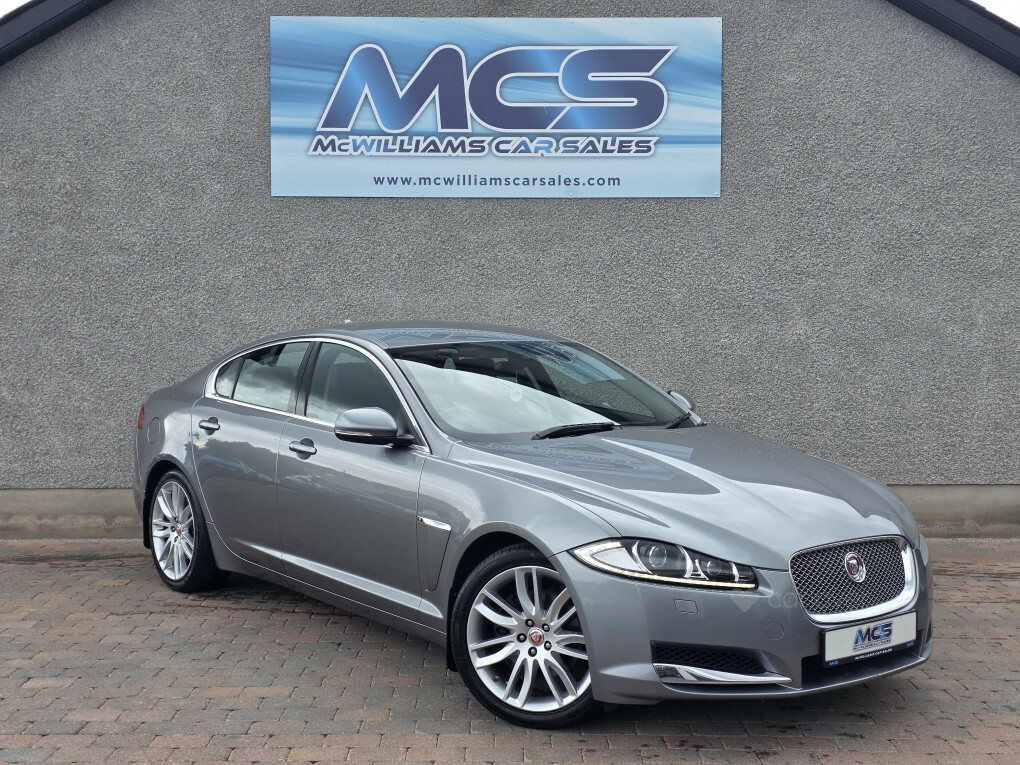 Jaguar XF Luxury V6 D 
