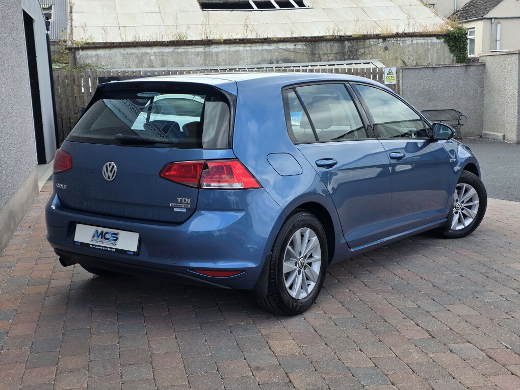 Volkswagen Golf Bluemotion Tdi  #3