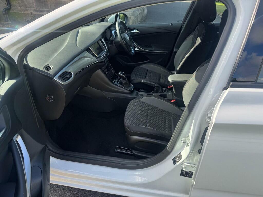 Vauxhall Astra 1.5 Turbo D Business Edition Nav Euro 6 Ss  #20