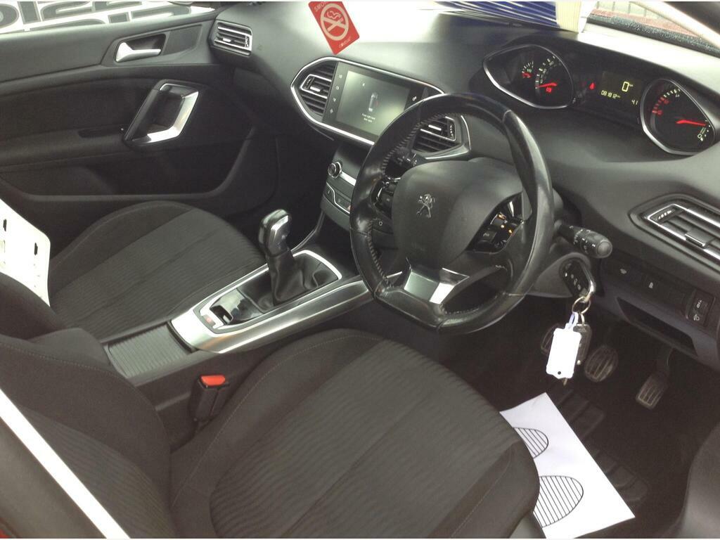 Peugeot 308 1.6 Hdi Active Euro 5 #9