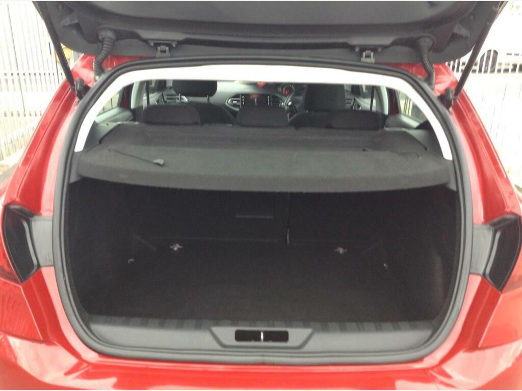 Peugeot 308 1.6 Hdi Active Euro 5 #11