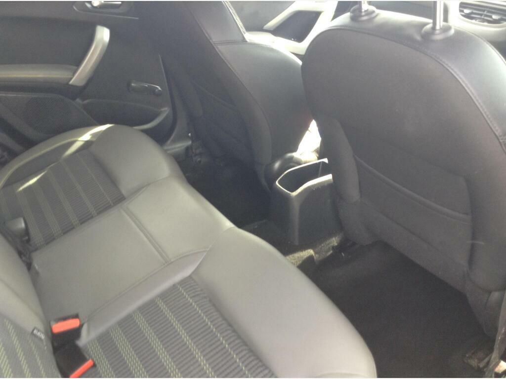Peugeot 208 Xy Blue Hdi Ss #9
