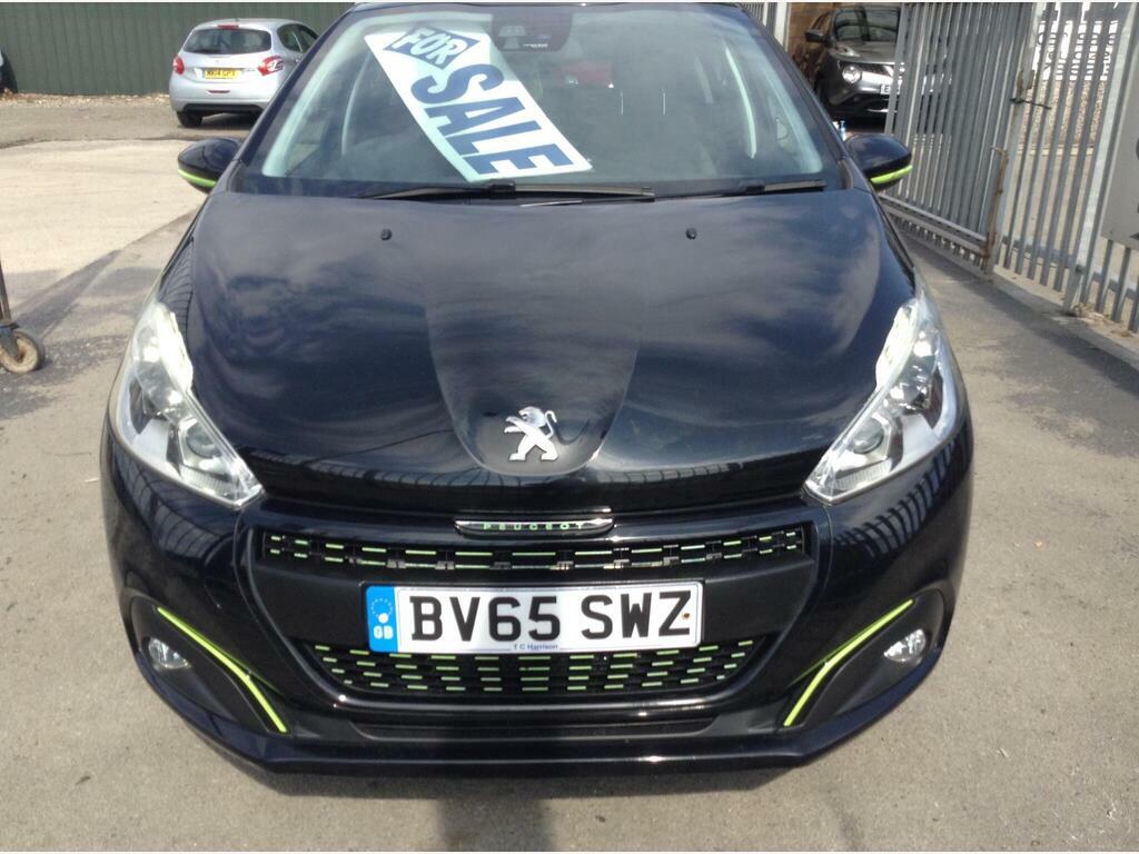 Peugeot 208 1.2 Puretech Allure Euro 6 Black