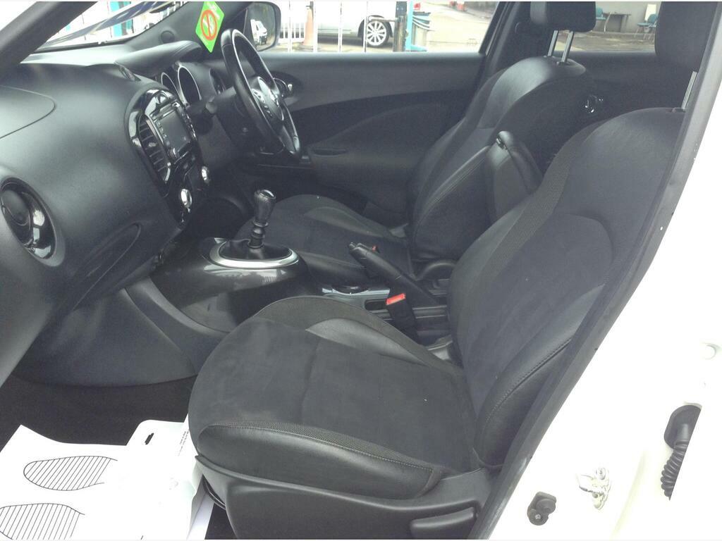 Nissan Juke 1.6 Dig-t Nismo Rs Suv Euro 6 2 White #14