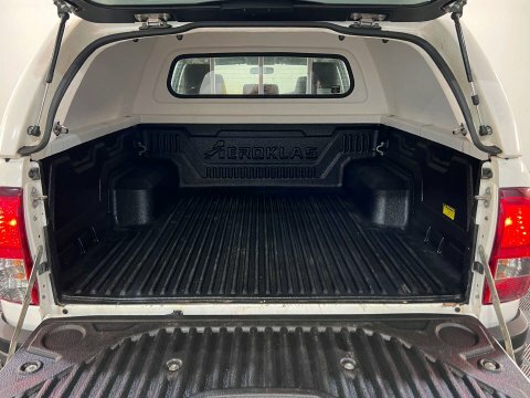 Toyota HILUX Invincible Dcab Pick Up 2.4 D-4d Grey #49