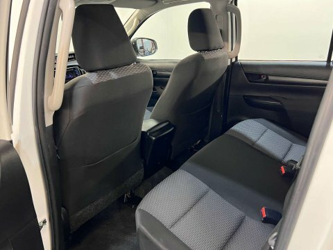 Toyota HILUX Invincible Dcab Pick Up 2.4 D-4d Grey #16