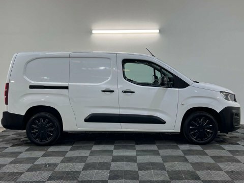 Peugeot Partner 1.5 Partner Professional White #2