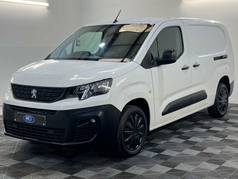 Peugeot Partner 1.5 Partner Professional White #6