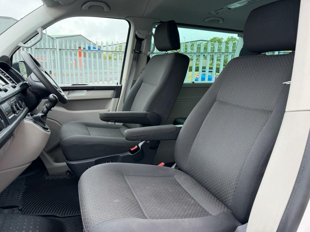 Volkswagen Transporter Shuttle T6 Tdi 150 7 Speed Dsg 8 Seat Shuttle Se Lwb Brown #8