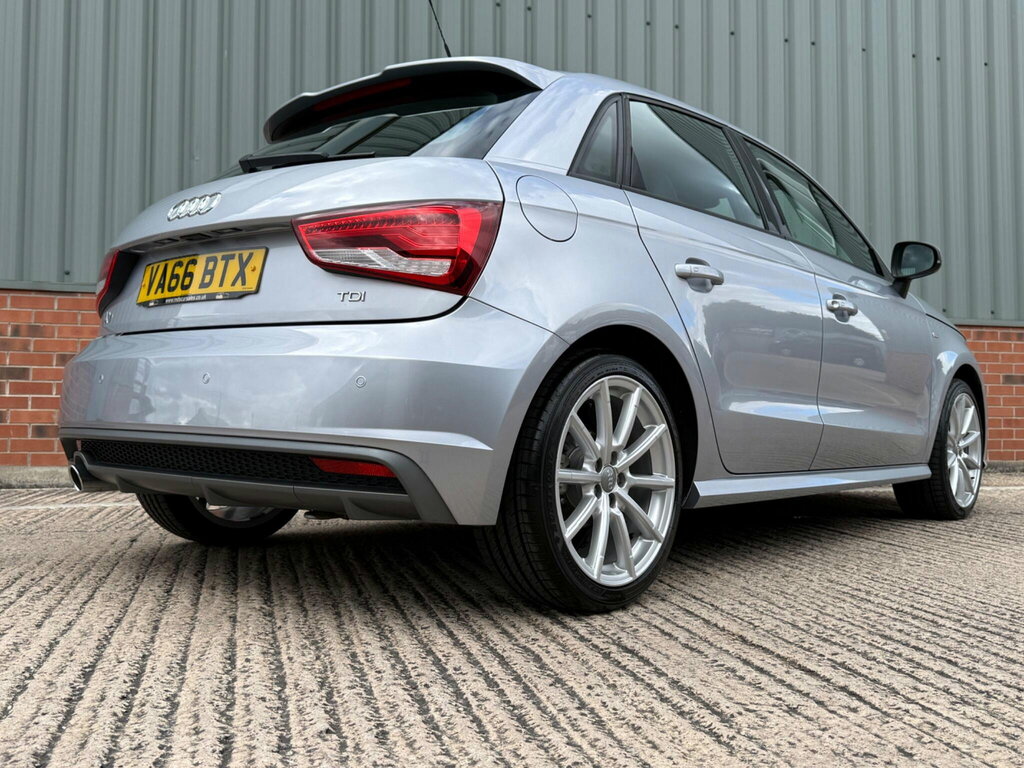 Audi A1 1.0 Tfsi Se Hatchback S Tronic Euro 6 Black #18