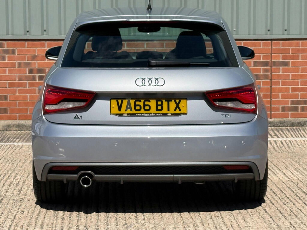 Audi A1 1.0 Tfsi Se Hatchback S Tronic Euro 6 Black #16