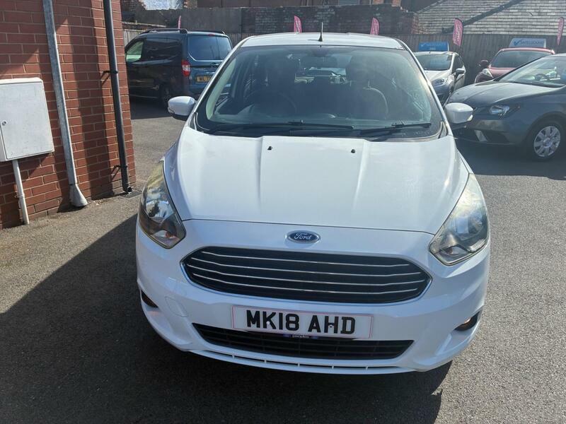 Ford KA+ 1.2 Ti-vct Zetec Euro 6 White #2