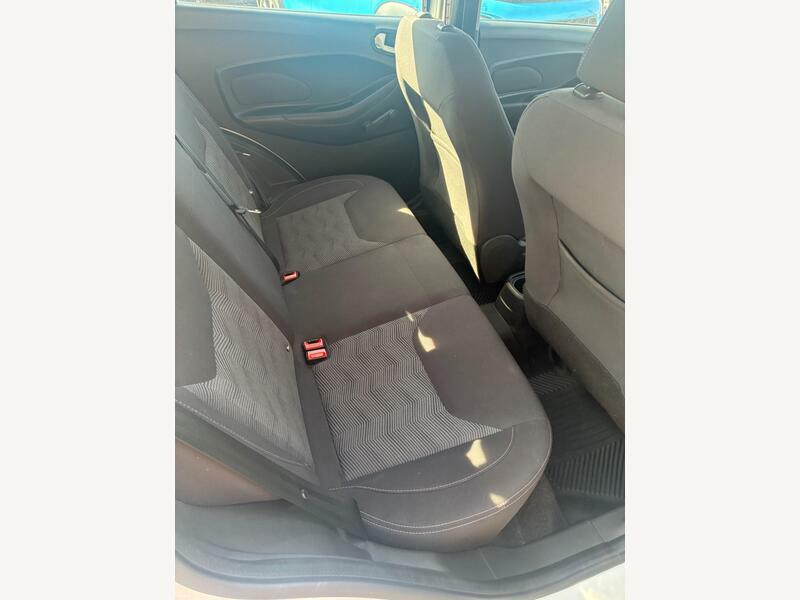 Ford KA+ 1.2 Ti-vct Zetec Hatchback Euro White #9