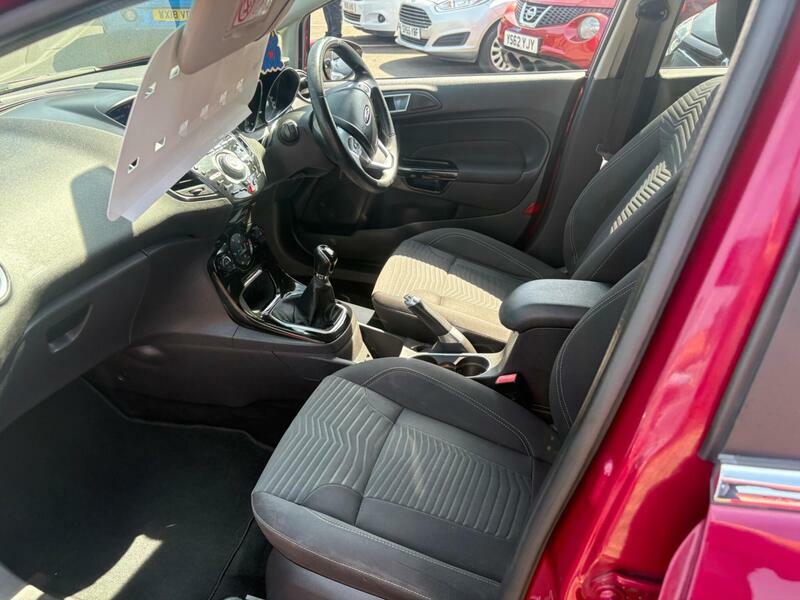 Ford Fiesta 1.0T Ecoboost Zetec Euro 5 Ss White #13