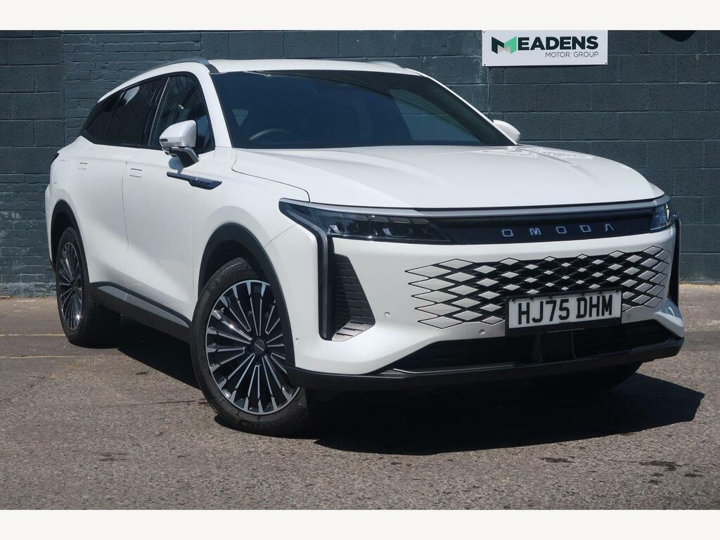 Omoda 9 1.5T Shs 34.46Kwh Noble Dht3 4Wd Euro 6 S S White