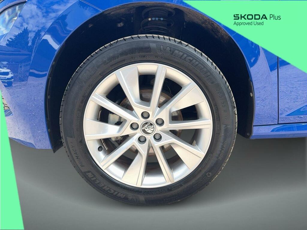 Skoda Kamiq Se Drive Silver #15
