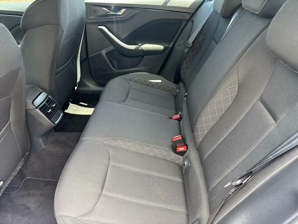 Skoda Kamiq Se Drive Silver #10