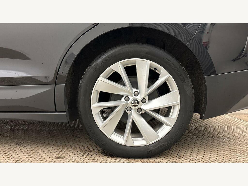 Skoda ENYAQ Iv 62Kwh 60 Black #6